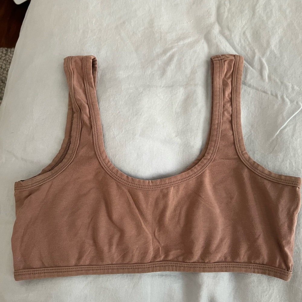 ARQ Wide Strap Bra